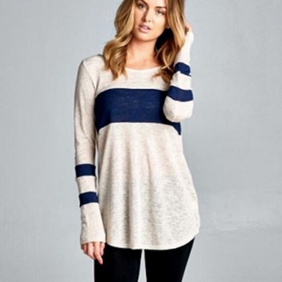 Vanilla Sky Going The Extra Stripe Top - Picture 1 of 8
